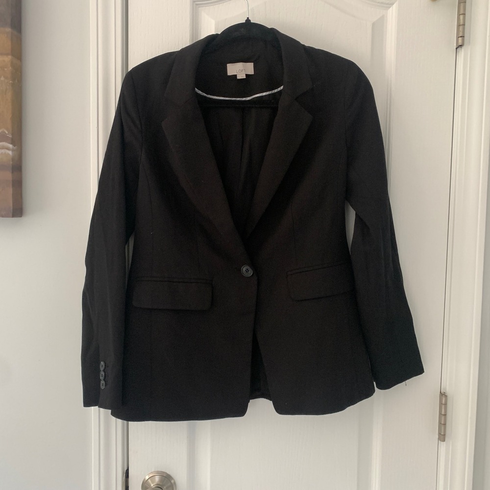 LOFT Women's Black Single-Button Structured Blazer - Size 0